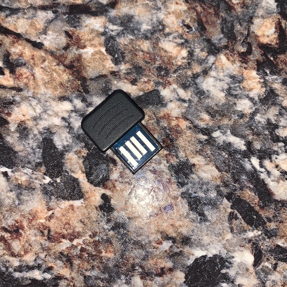 Fit bit - Picture 3 of 4